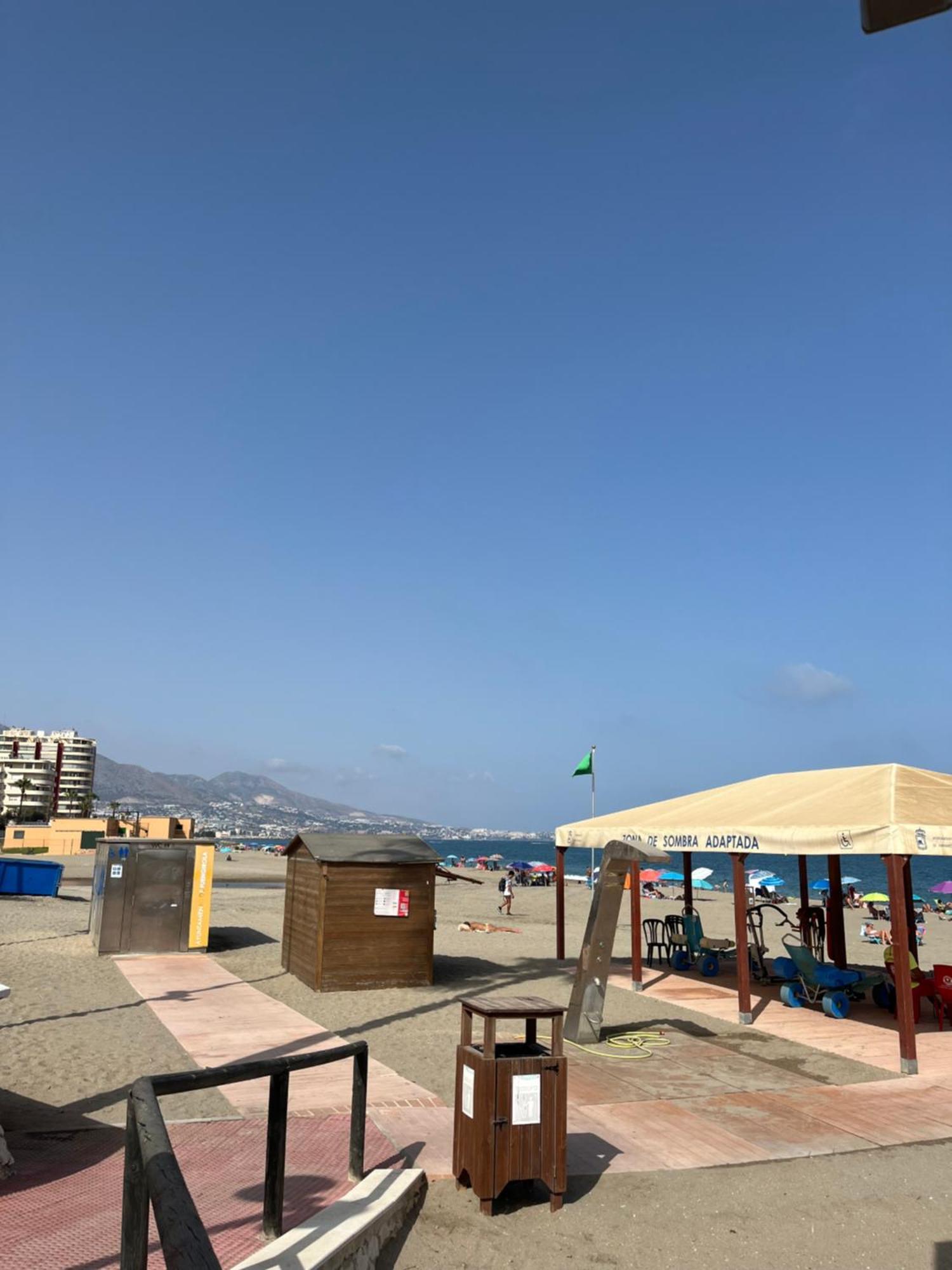 Leilighet Atico Con Vistas Al Mar Y Con Piscina Frente A Castillo Sohail Fuengirola